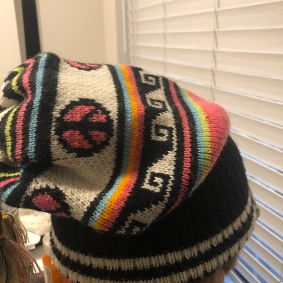 Place Bernie Womens Multi Color Knitting Warm Winter Hats Size 7/8 - Picture 7 of 9